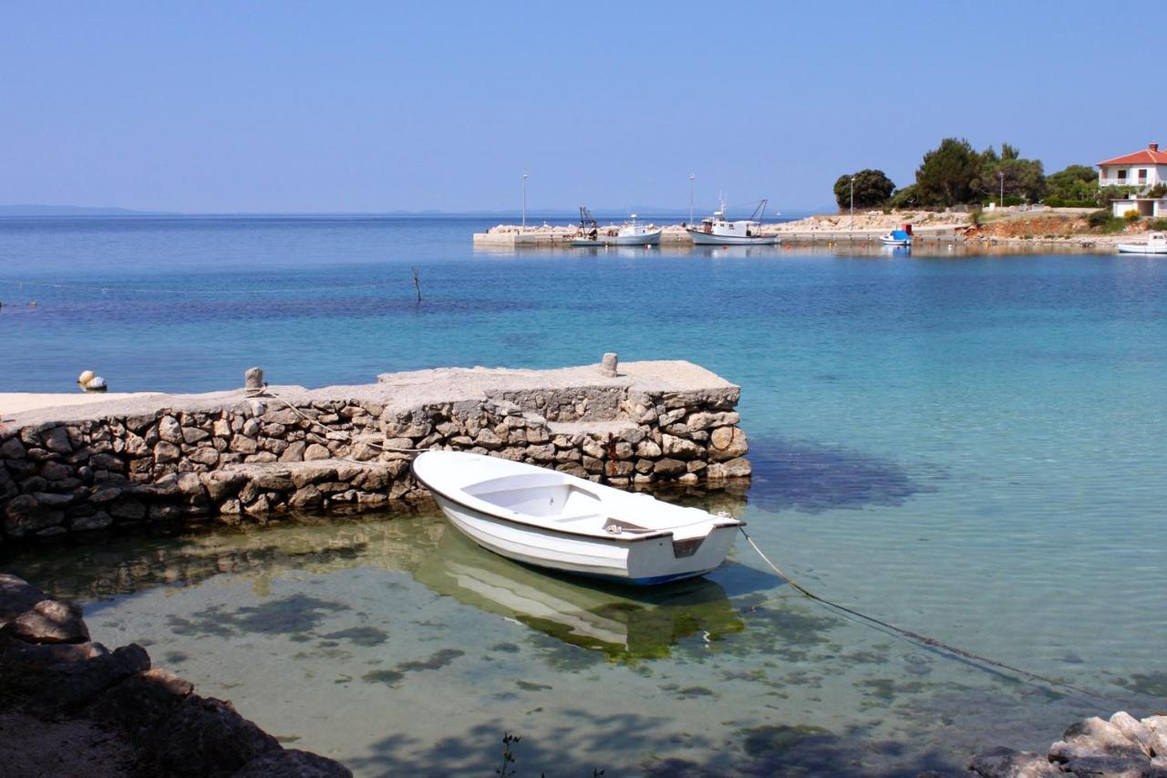 Apartments By The Sea Jakisnica, Pag - 21384 Lun  Esterno foto